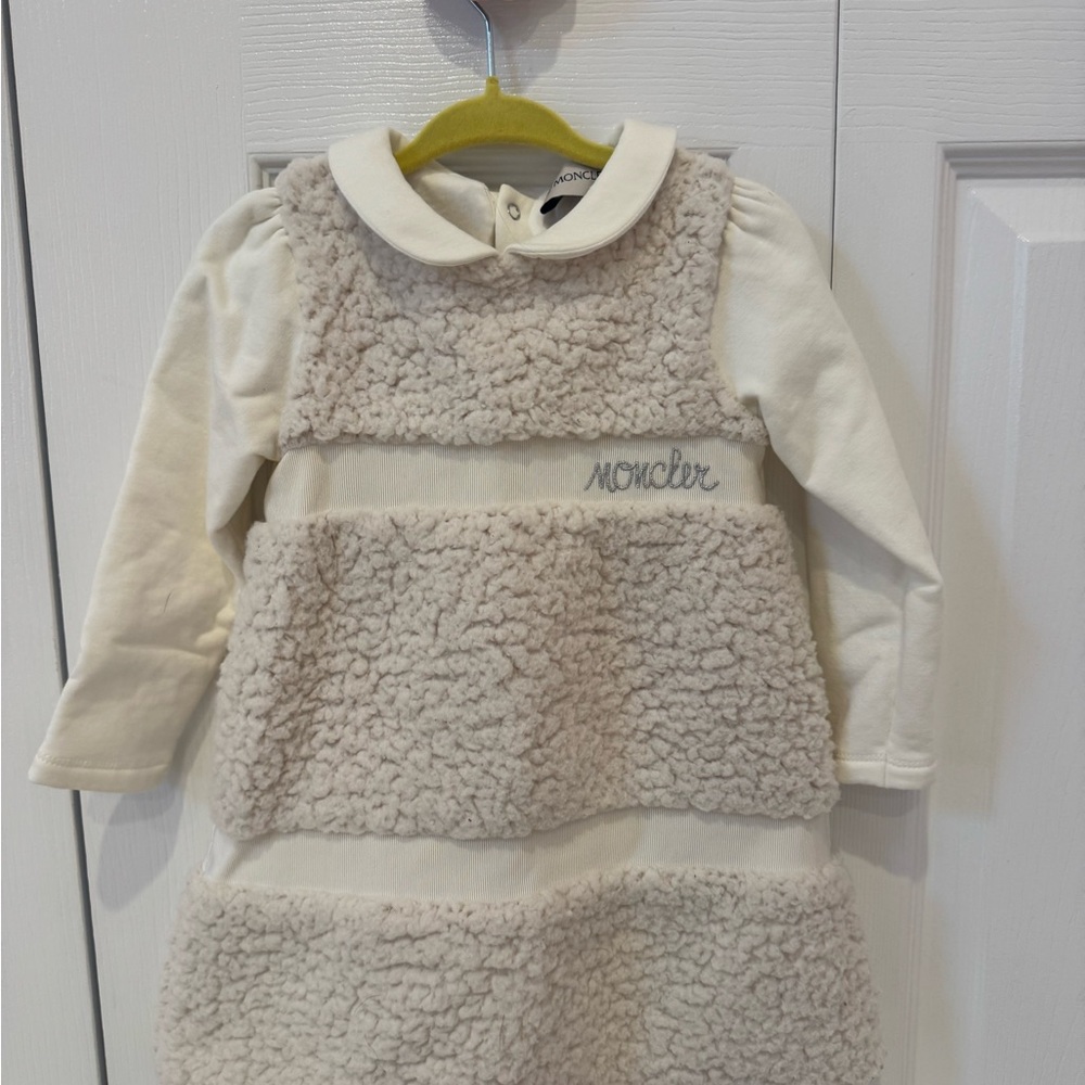 Moncler White and Yellow Garment